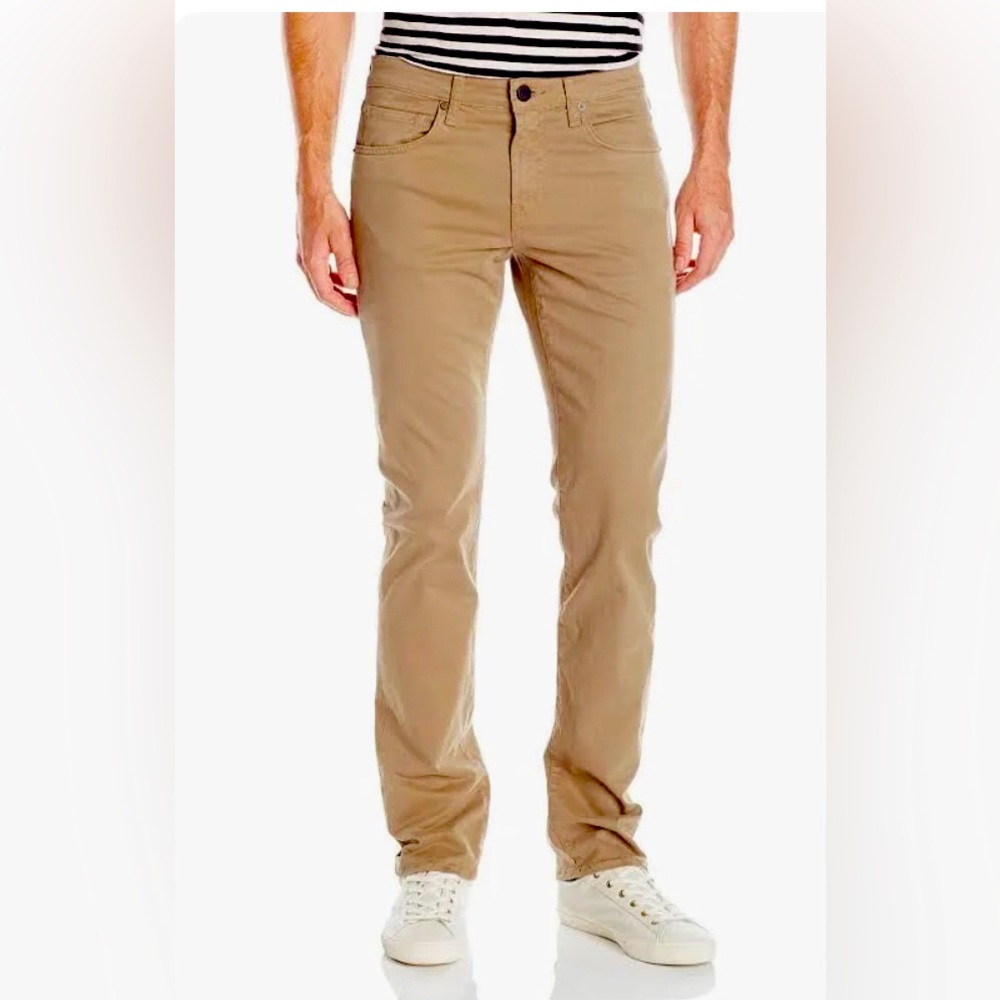 Men's J Brand Straight Fit Kane Jeans in Khaki. Size 33 x 30
